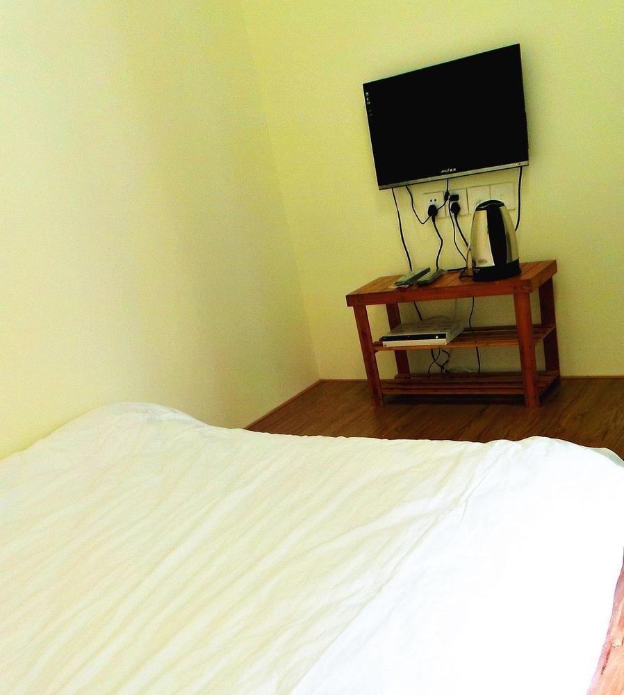Romantic Youth Hostel Xiamen Exterior photo
